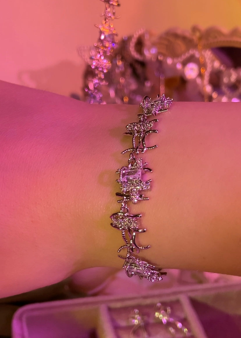 Criss-Cross Gemstone Bracelet ☾252