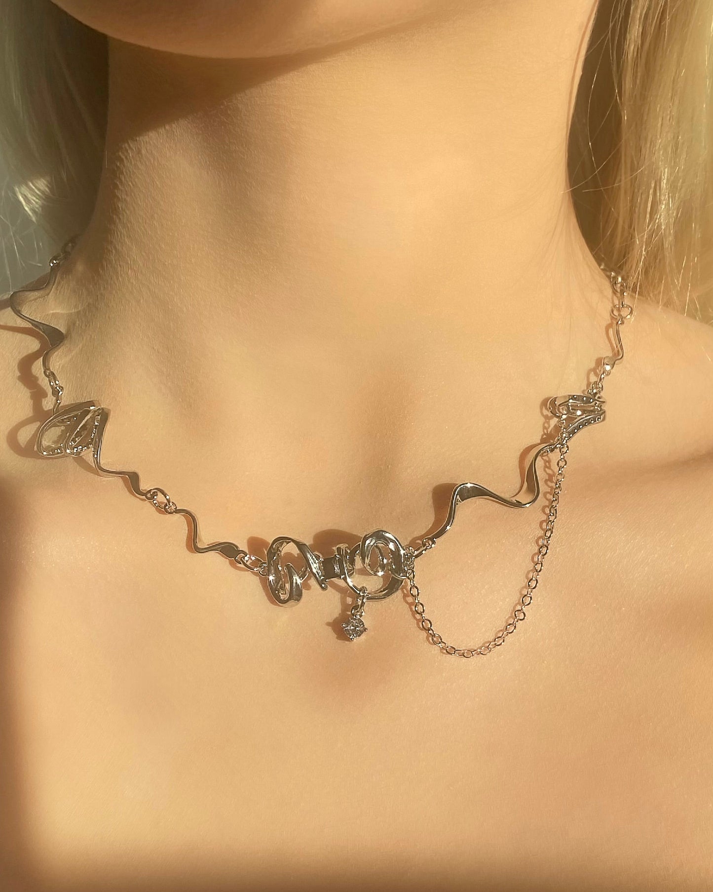 Swirly Ribbon Necklace | ☾117