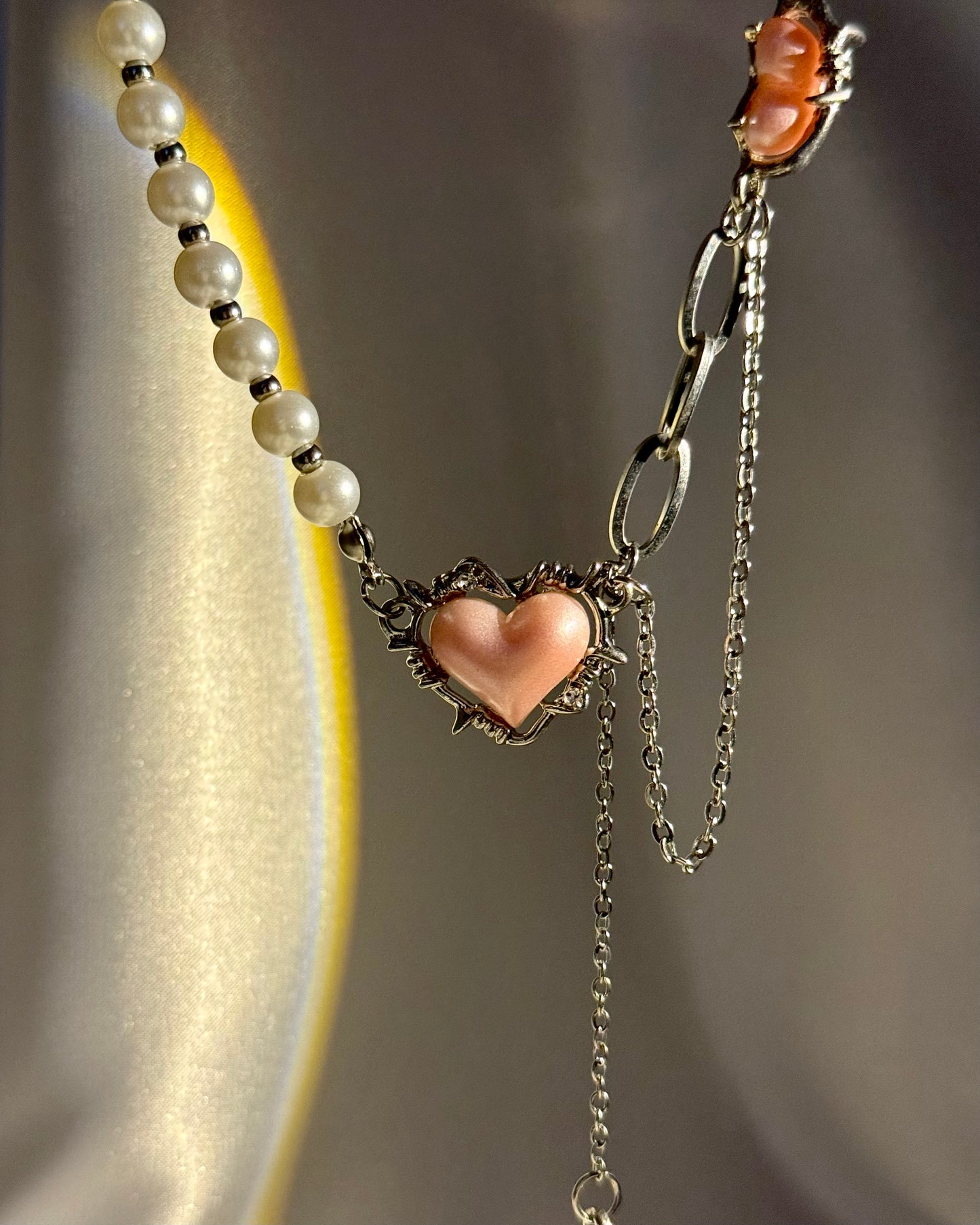 Barbed Wire Heart Pearl Necklace | ☾029