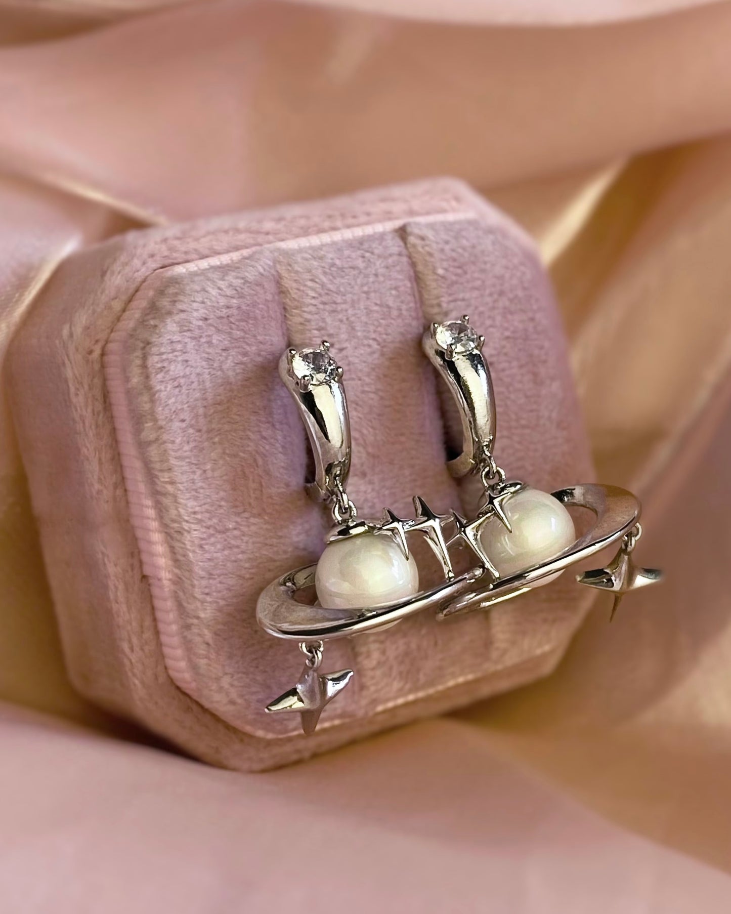 Saturn Earrings | ☾205