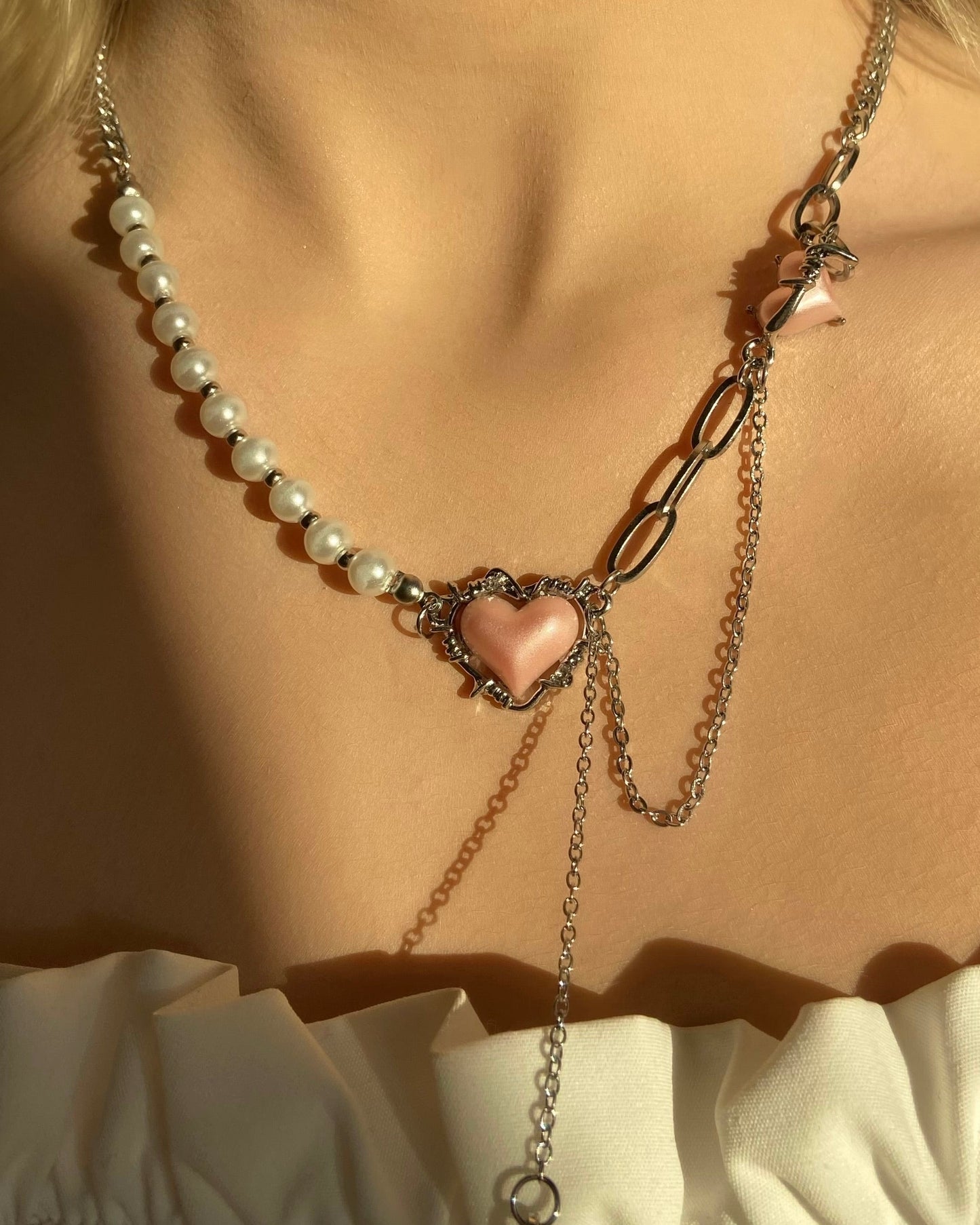 Barbed Wire Heart Pearl Necklace | ☾029