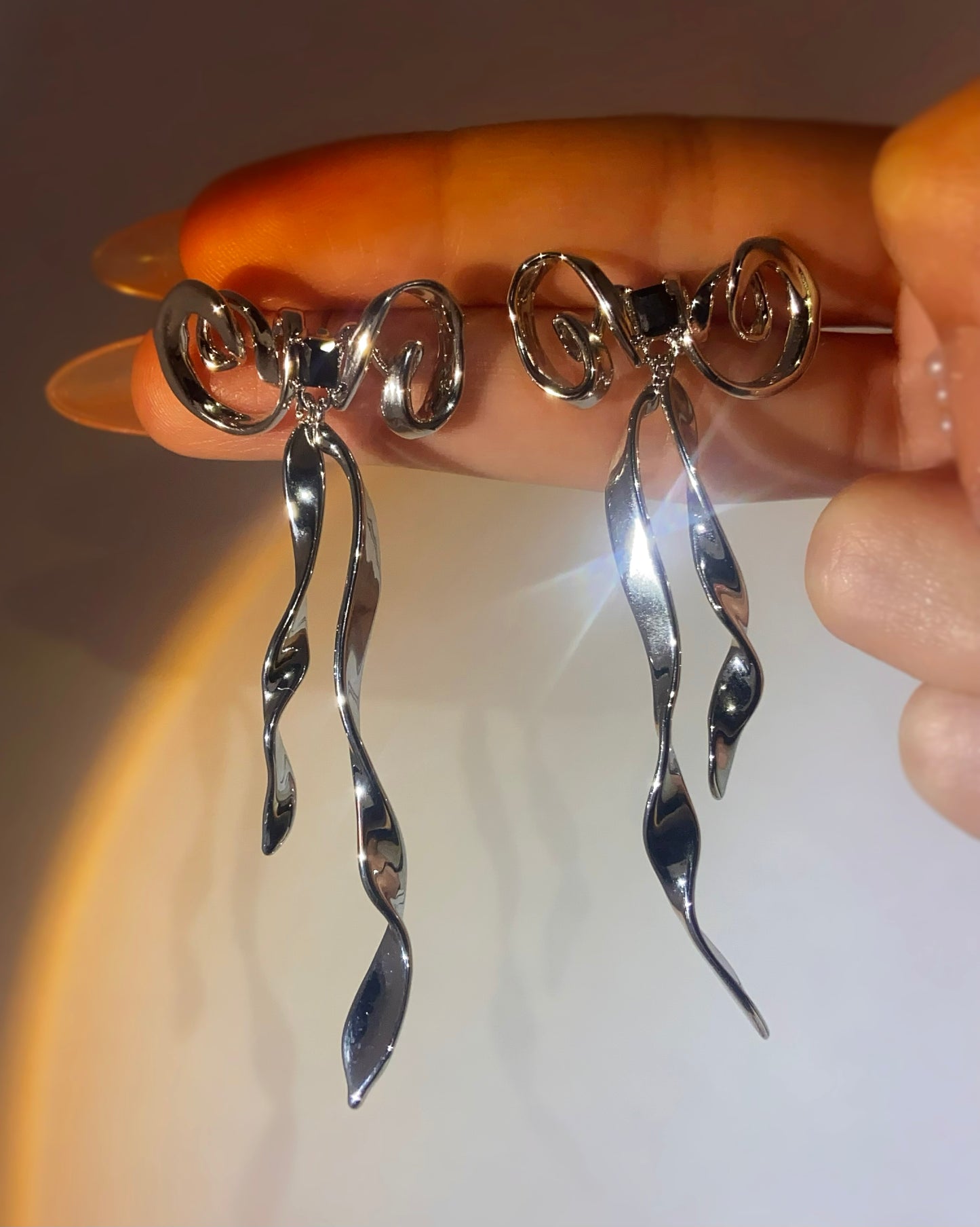 Swirly Ribbon Earrings | ☾115