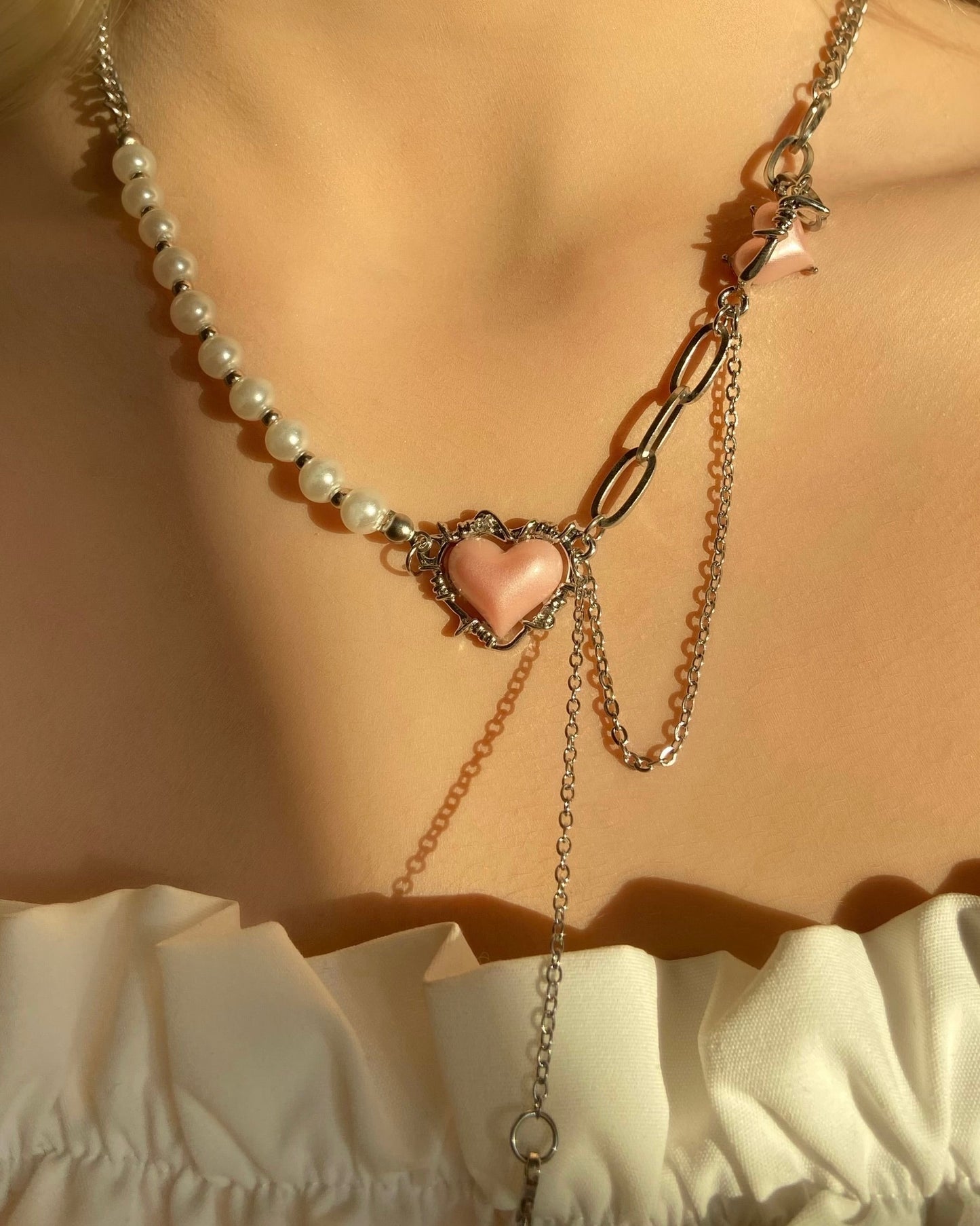 Barbed Wire Heart Pearl Necklace | ☾029