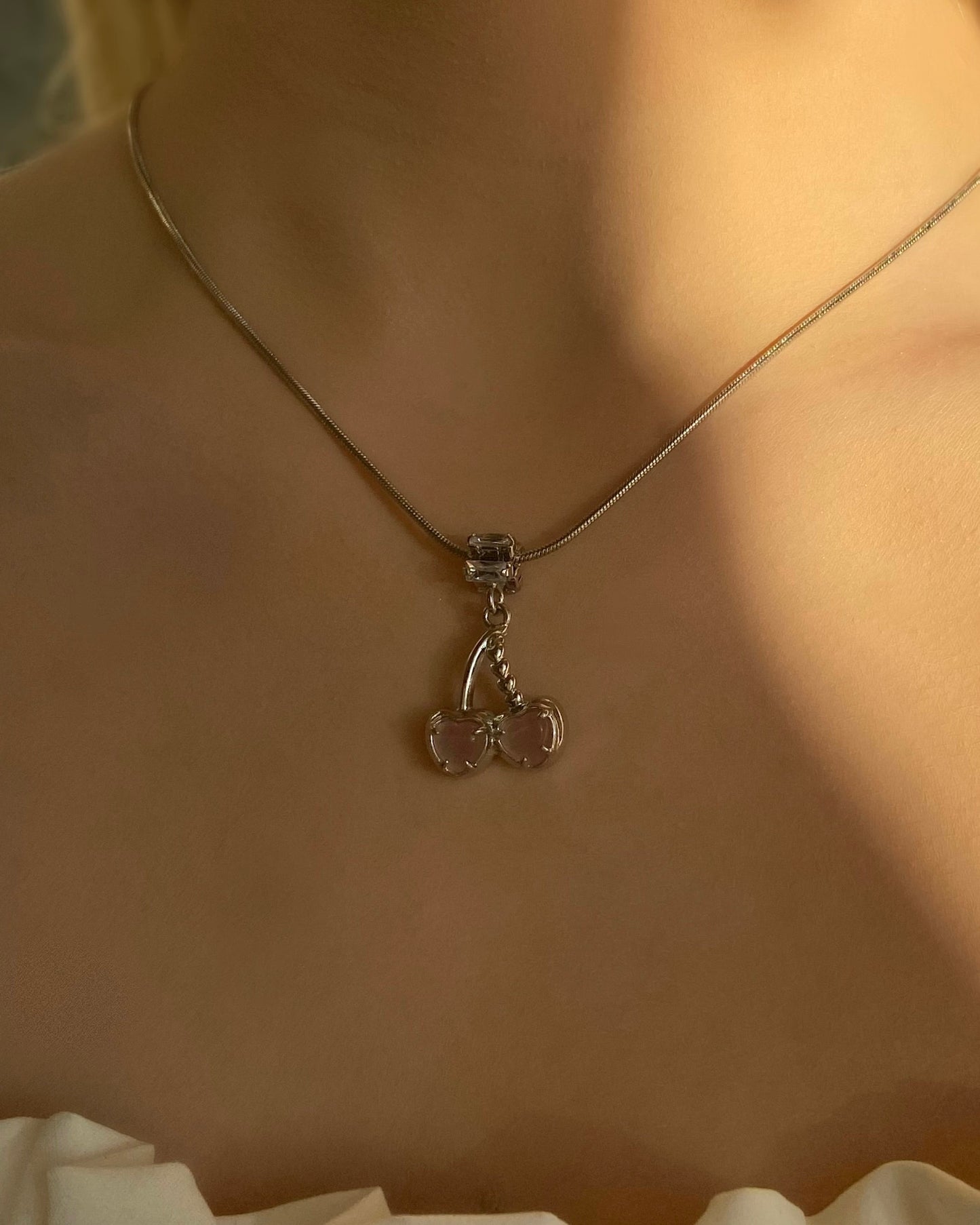 Simple Cherry Necklace | ☾088