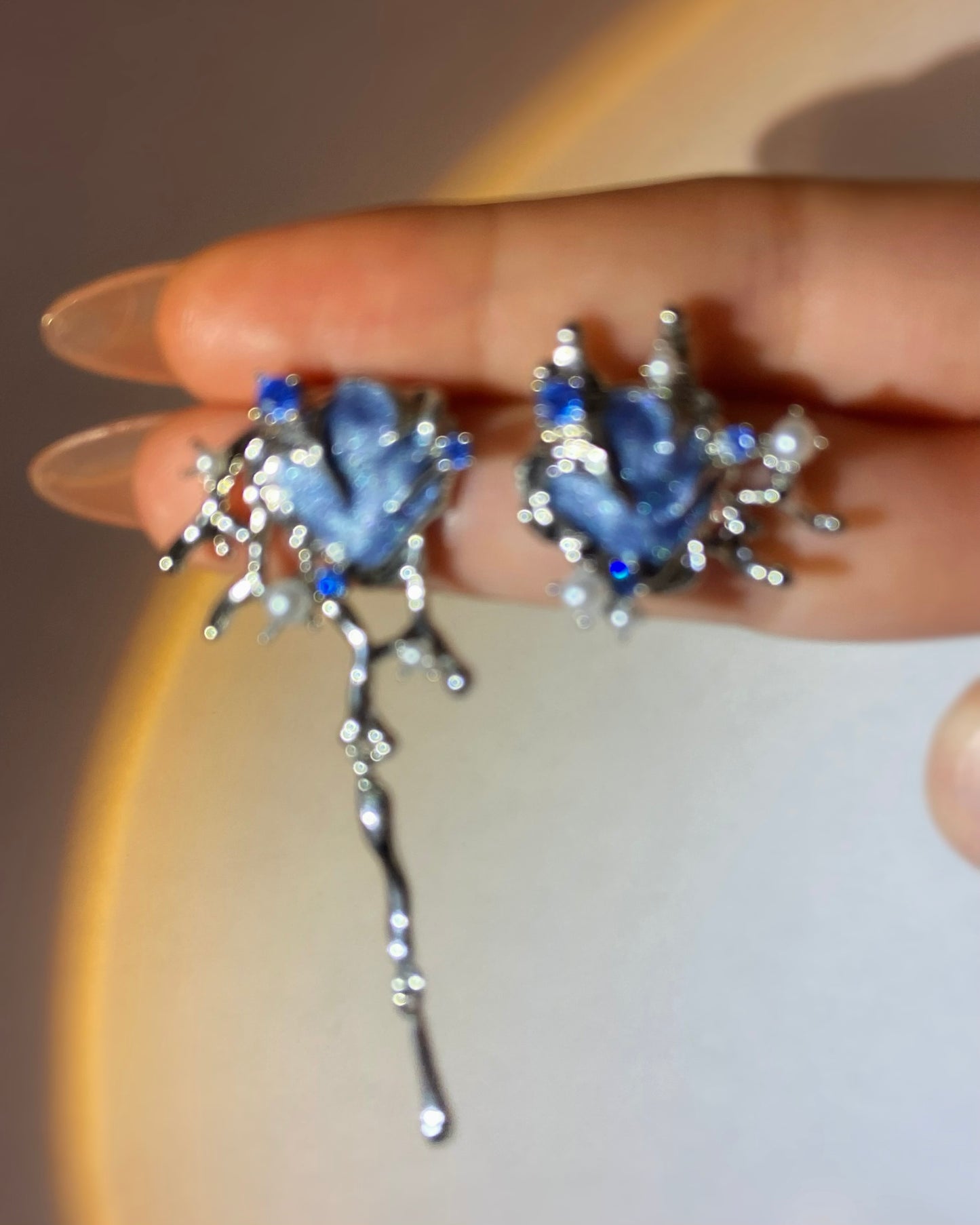 Blue Seashell Asymmetrical Earrings | ☾102