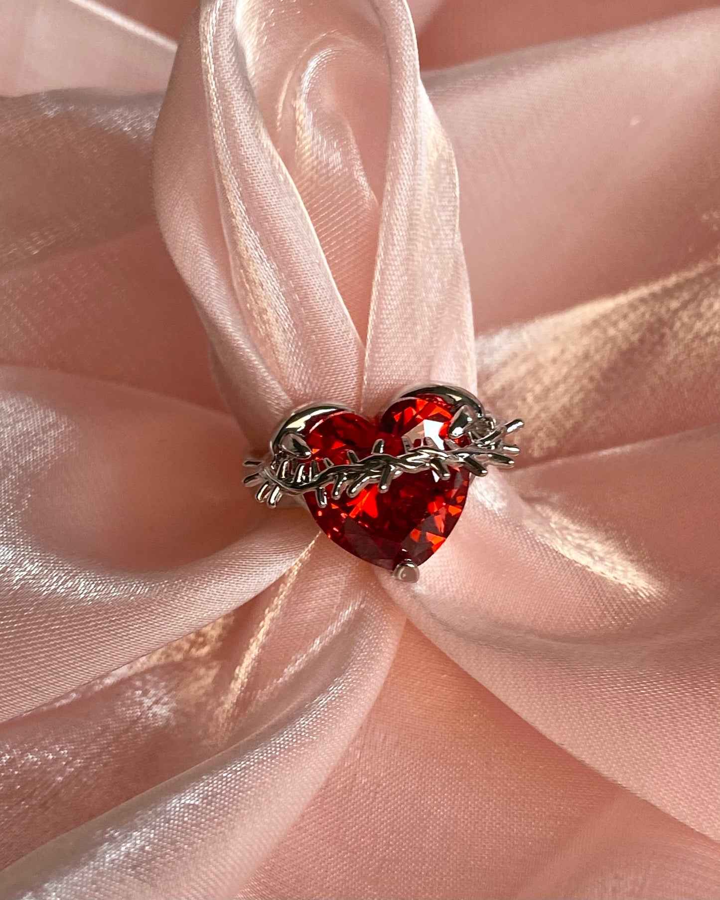 Thorned Heart Ring | ☾078