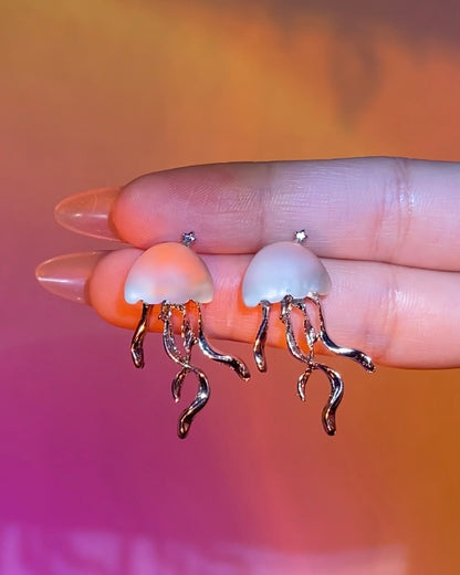 White Jellyfish Earrings | ☾040