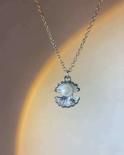 Seashell Pearl Pendant Necklace | ☾214