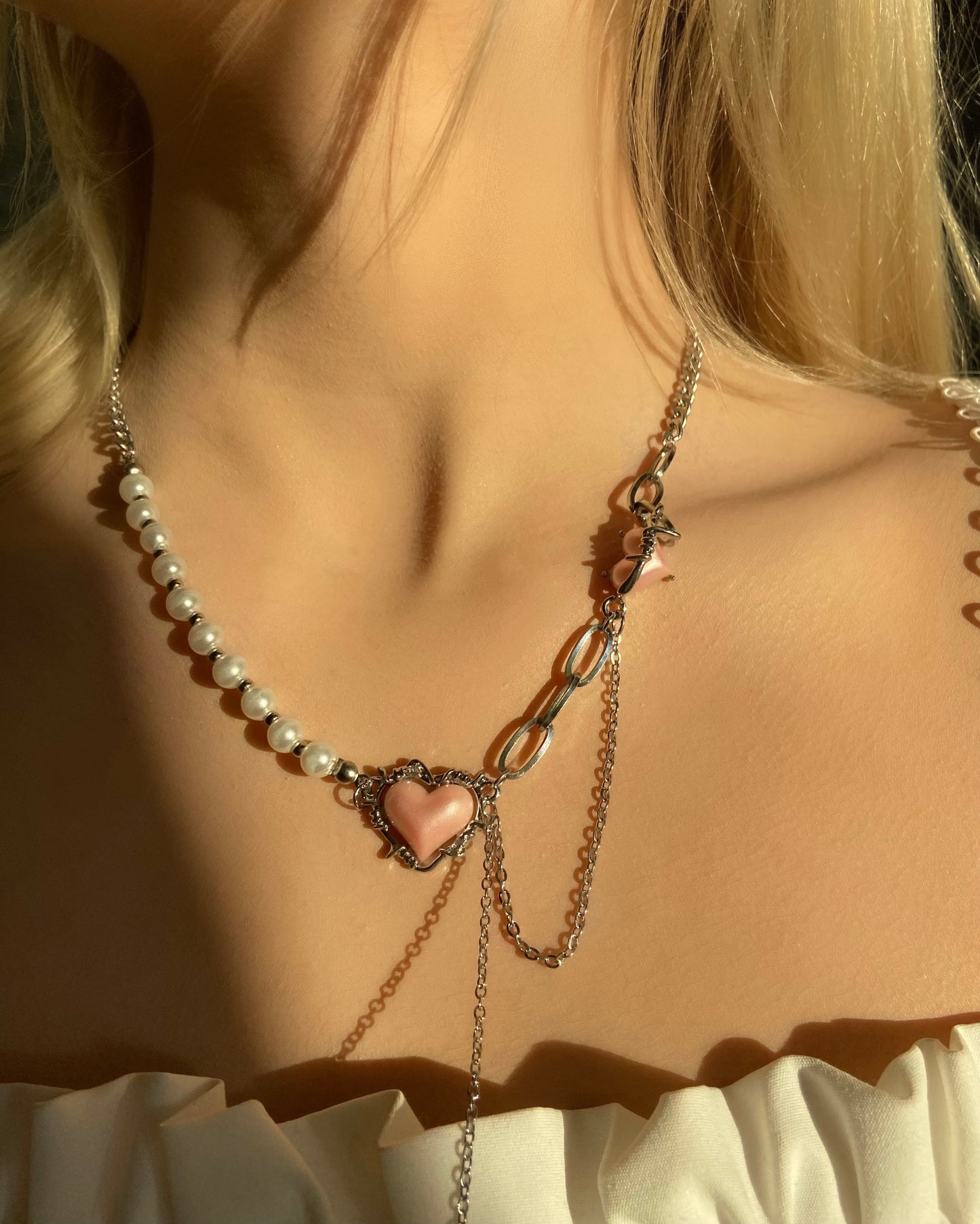 Barbed Wire Heart Pearl Necklace | ☾029