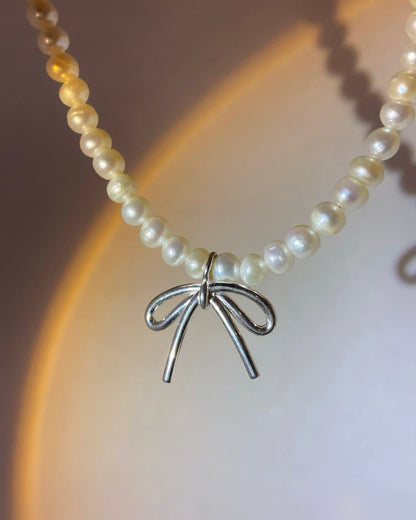 Silver Bow Pearl Necklace | ☾138