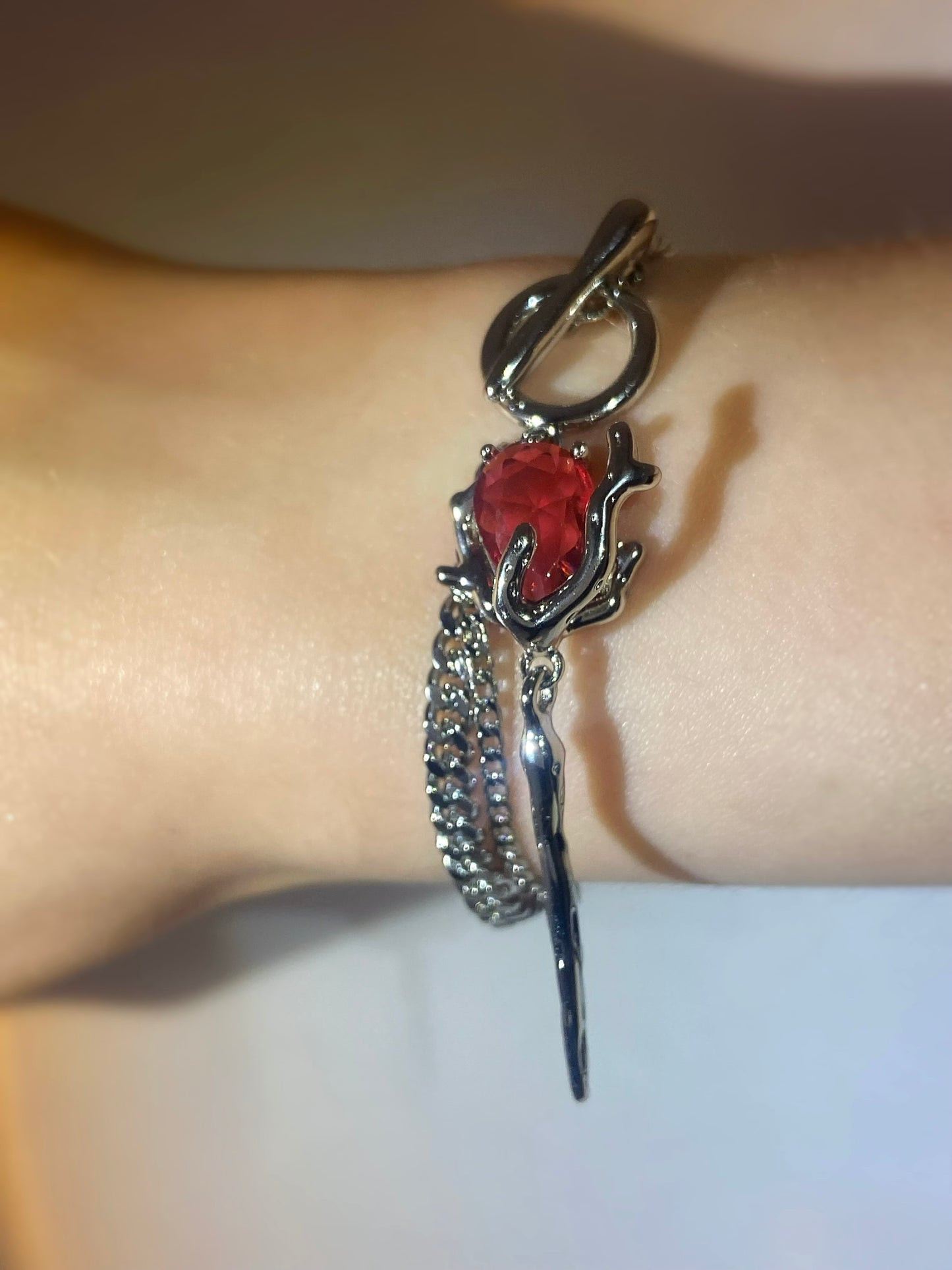 Red Rose Bracelet | ☾109