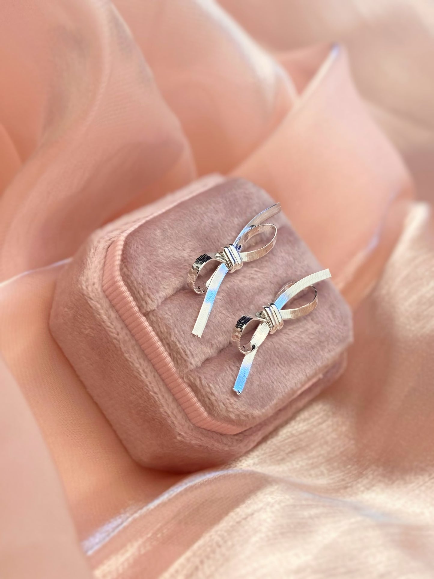 Bow Chain Earrings | ☾239