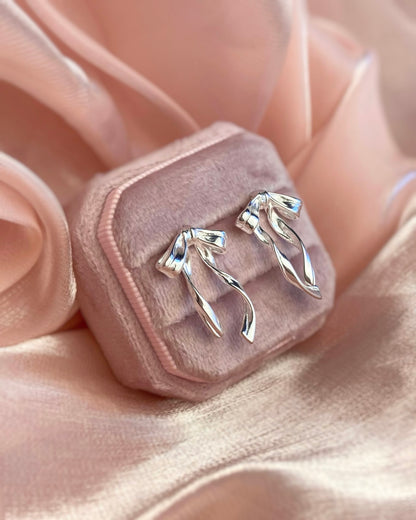 Coquette Bow Earrings | ☾238