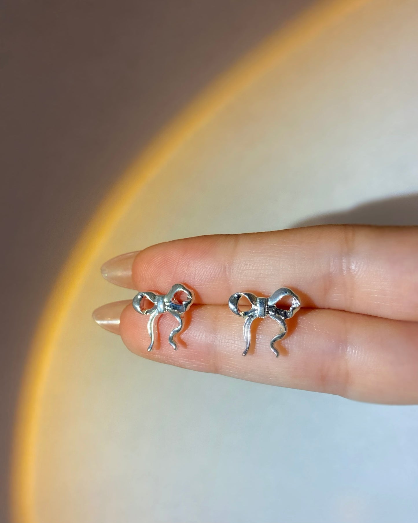 Coquette Silver Ribbon Stud Earrings | ☾129