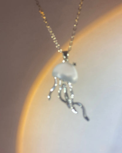 White Jellyfish Minimalist Necklace | ☾043