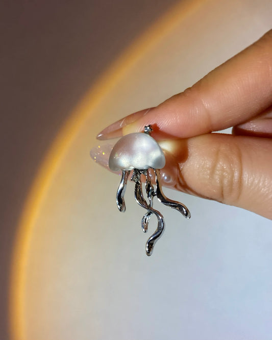 White Jellyfish Earrings | ☾040