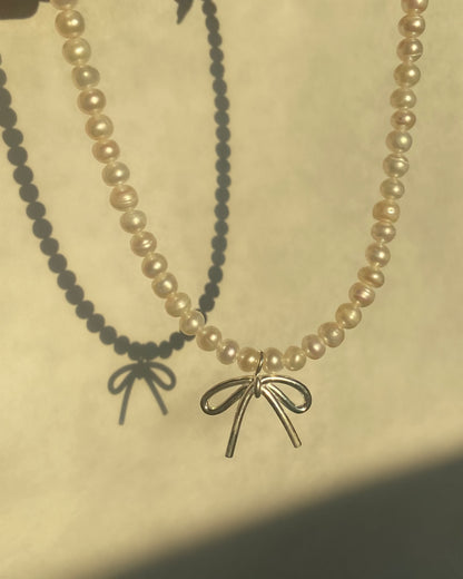 Silver Bow Pearl Necklace | ☾138