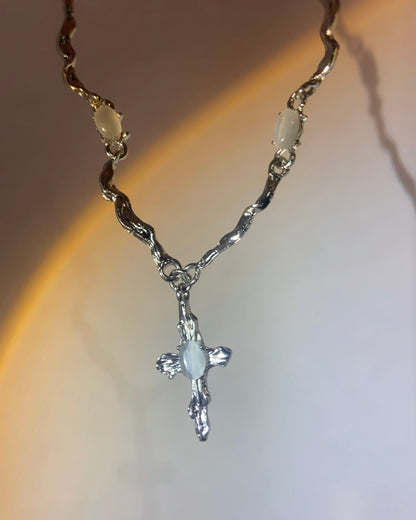 White Moonstone Cross Necklace | ☾097