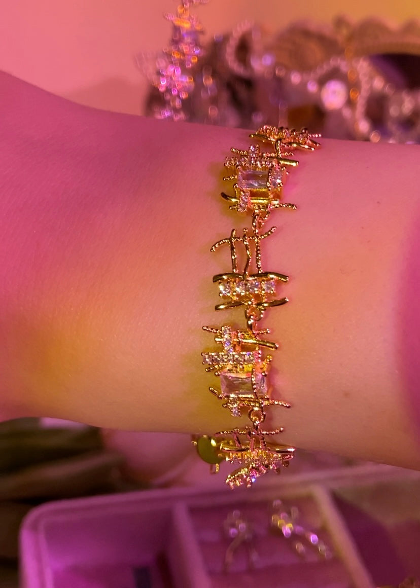 Criss-Cross Gemstone Bracelet ☾252