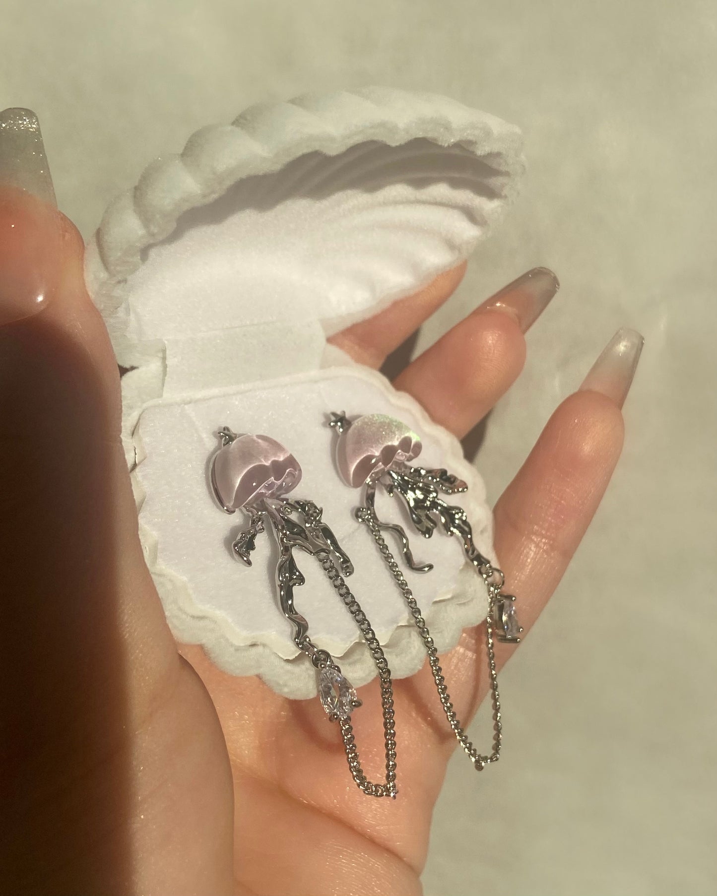 Glittery Jellyfish Earrings | ☾087