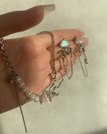 Glittery Jellyfish Necklace | ☾084