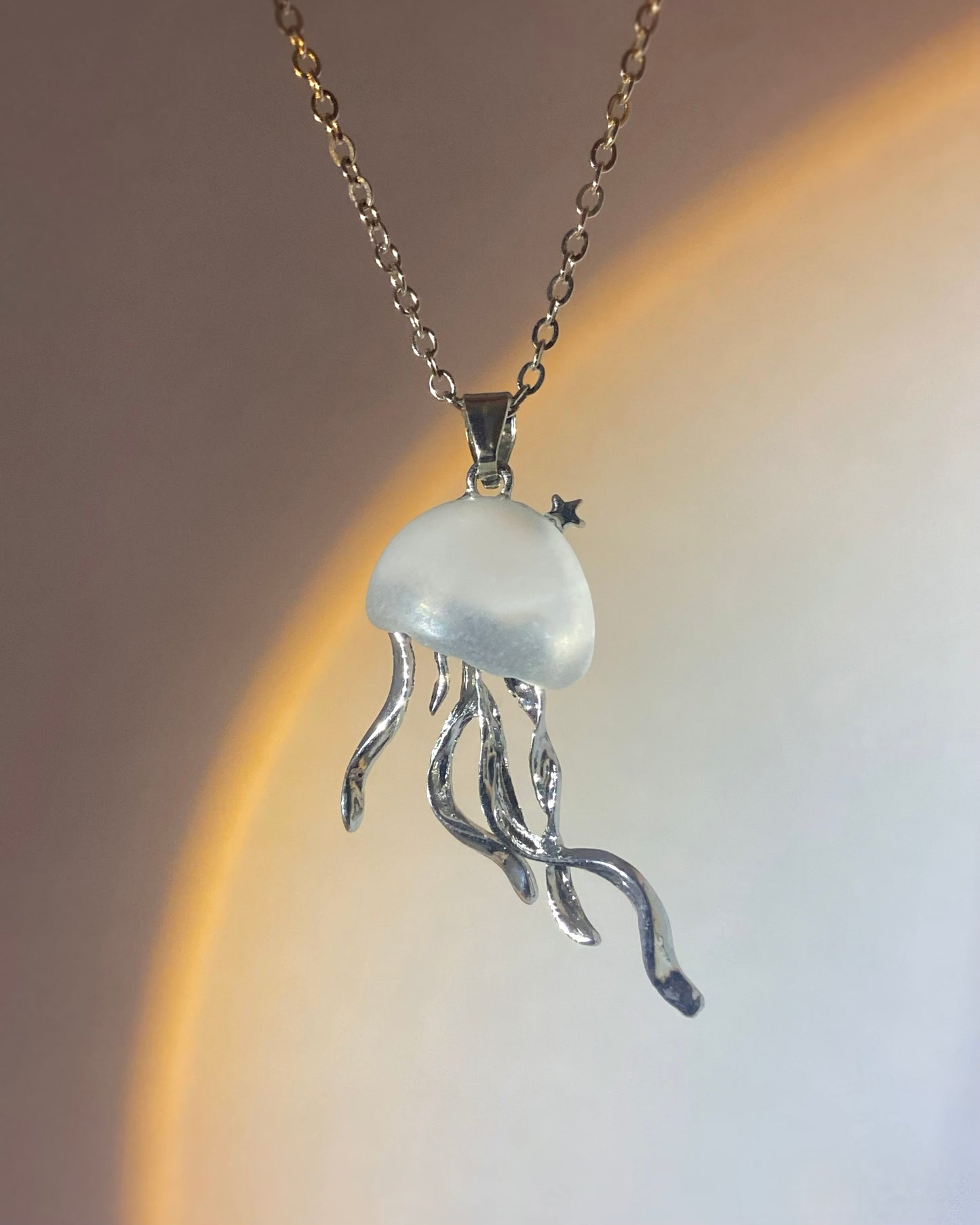 White Jellyfish Minimalist Necklace | ☾043