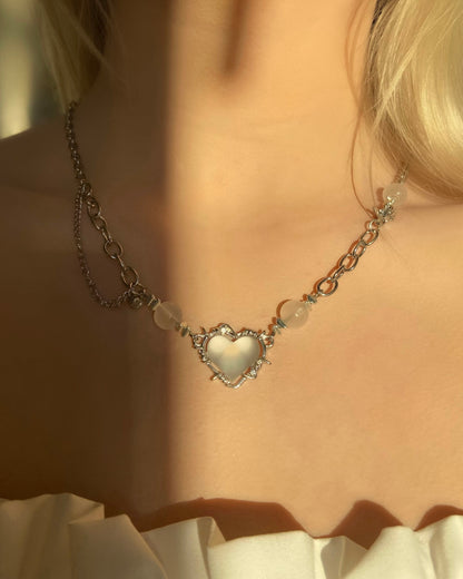 White Barbed Wire Heart Necklace | ☾004