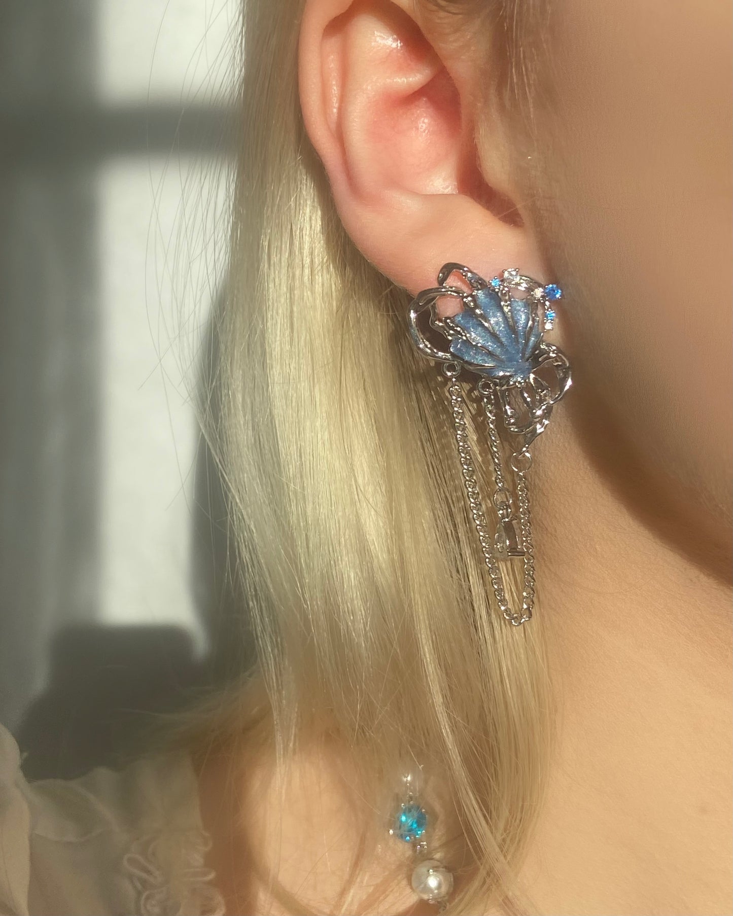 Blue Seashell Tassel Earrings | ☾110