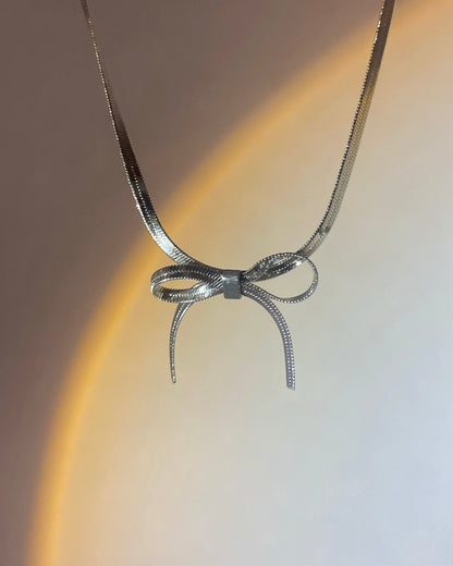 Ribbon Chain Necklace | ☾200