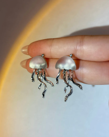 White Jellyfish Earrings | ☾040