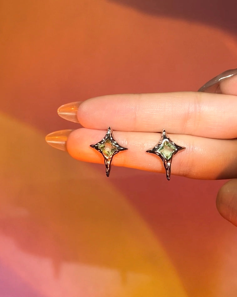 Green Star Stud Earrings | ☾191