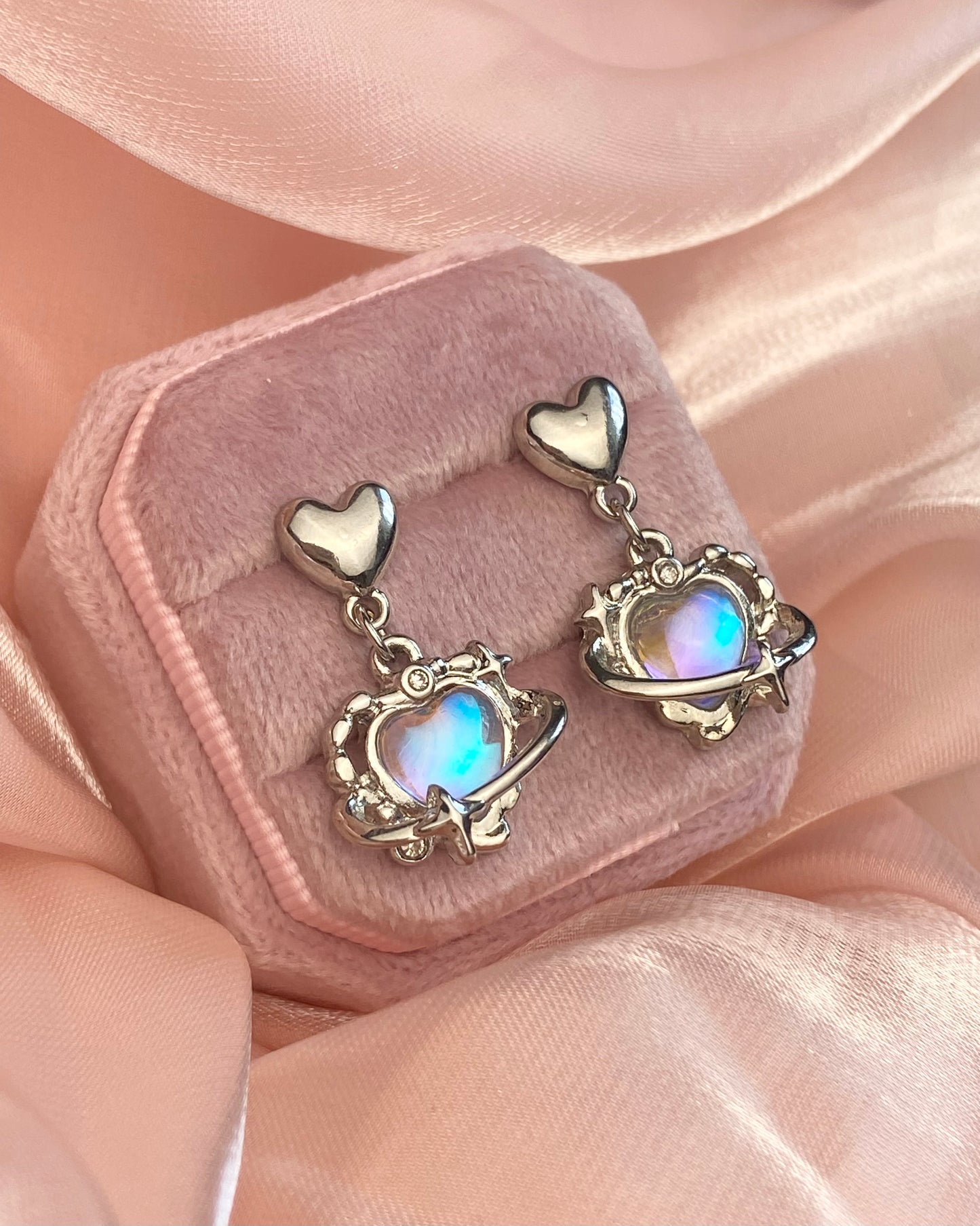 Moonstone Heart Drop Earrings | ☾039